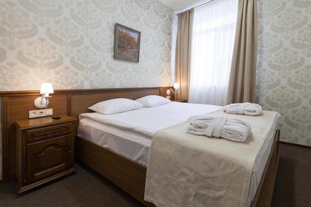 West Park Hotel Sofiivska Borshchahivka Kültér fotó