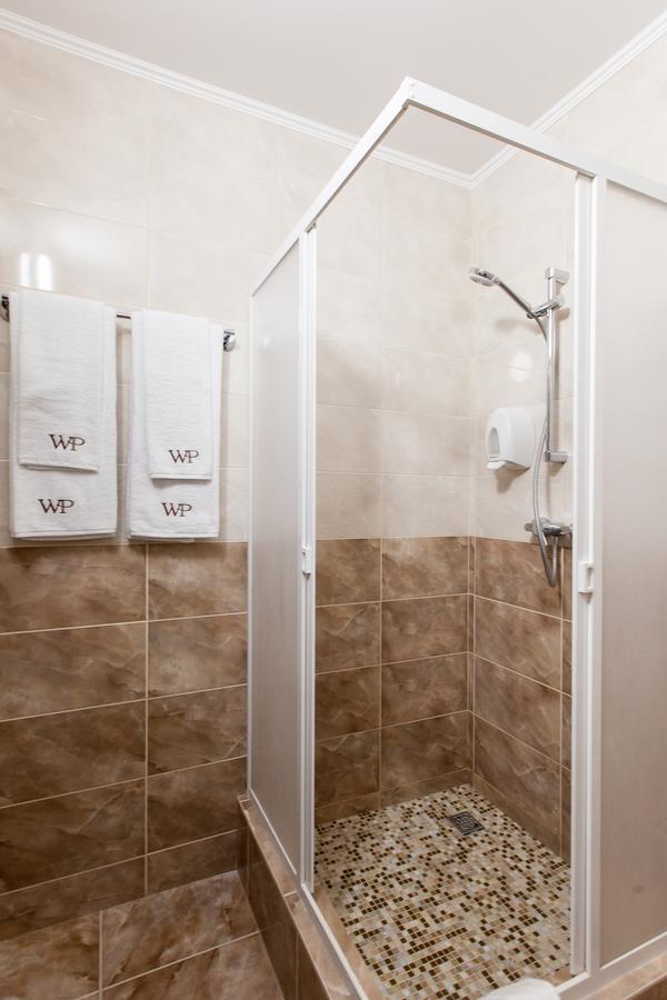 West Park Hotel Sofiivska Borshchahivka Kültér fotó