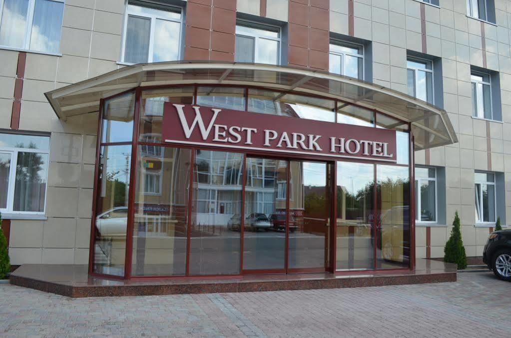 West Park Hotel Sofiivska Borshchahivka Kültér fotó